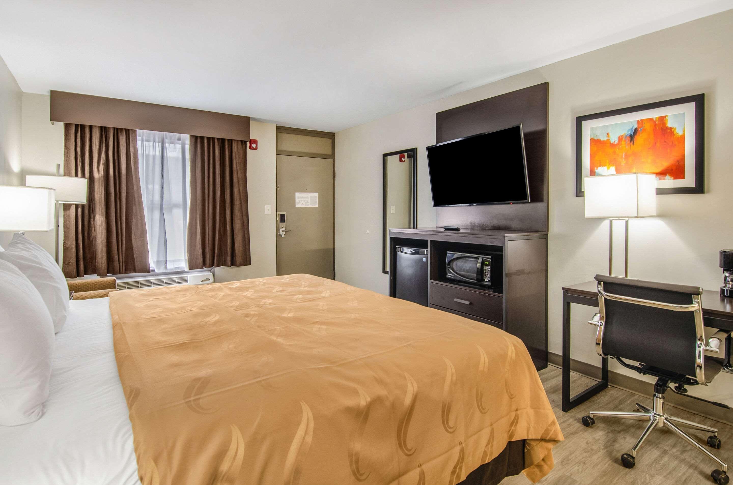 Quality Inn Бристоль Екстер'єр фото